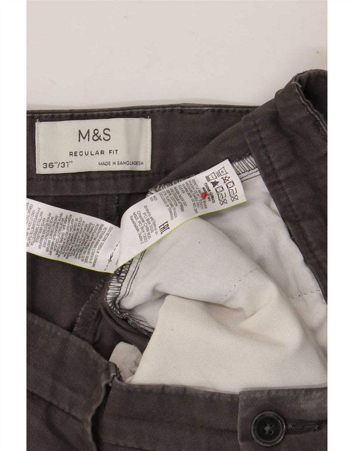 Marks & Spencer Pantalones chinos rectos de corte regular para hombre W36 L31 Gris