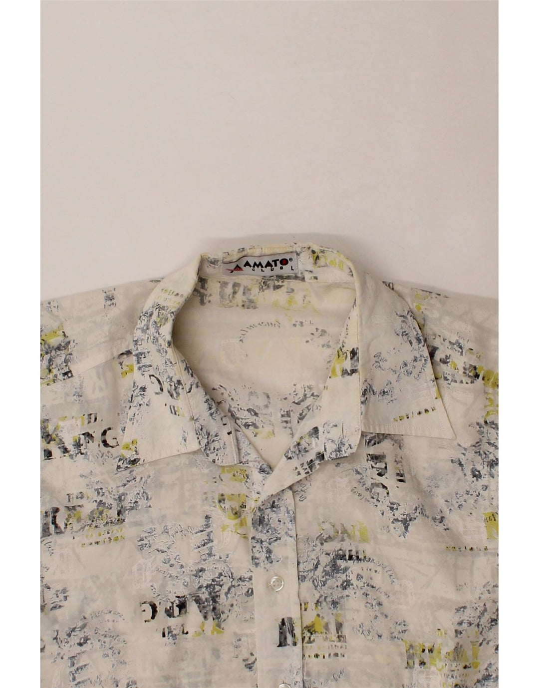 VINTAGE Mens Graphic Short Sleeve Shirt Large White Cotton Vintage Vintage and Second-Hand Vintage from Messina Hembry 