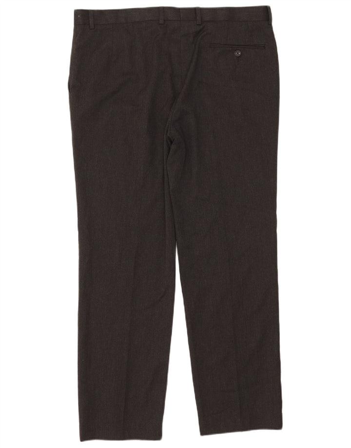 Marks & Spencer Pantalón de traje de corte regular para hombre W38 L31 Poliéster gris