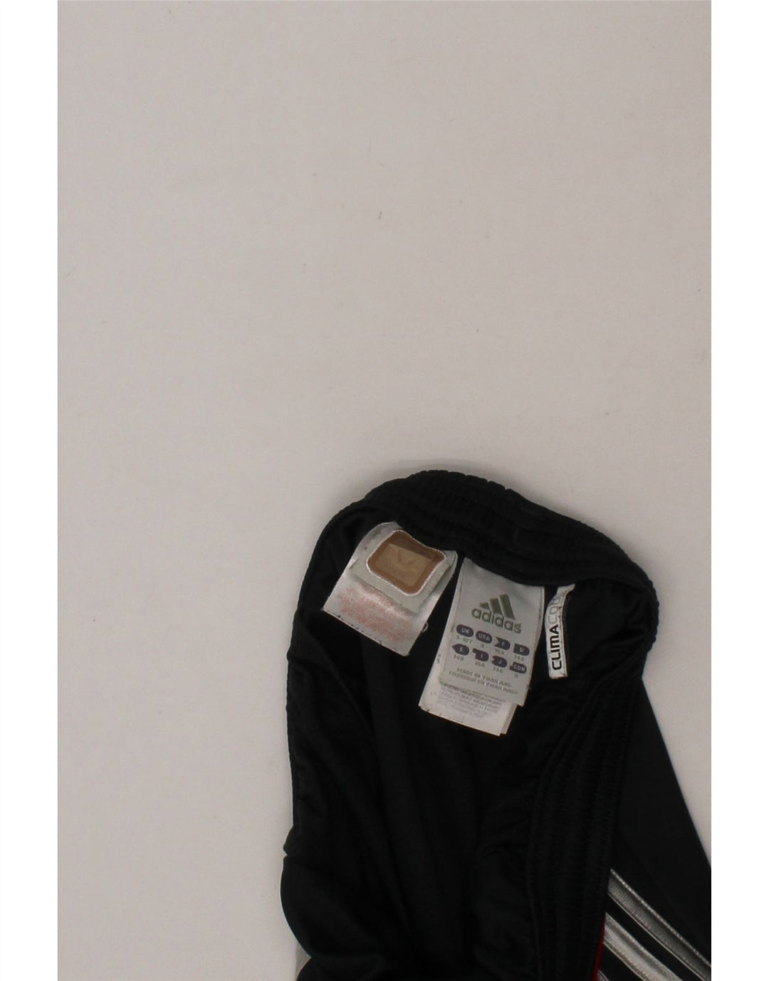 ADIDAS Boys Liverpool Sport Shorts 9-10 Years  Black Polyester Vintage Adidas and Second-Hand Adidas from Messina Hembry 