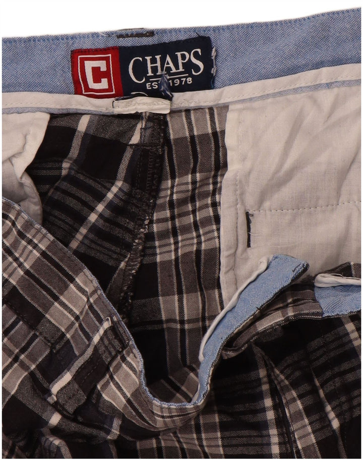 Pantalones cortos chinos Chaps para hombre W30 Medium Navy Blue Check