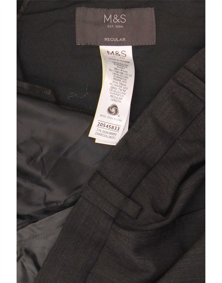 Marks & Spencer Pantalón de traje de corte regular para hombre W36 L31 Lana gris