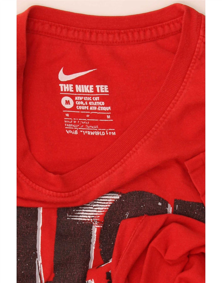 Nike Camiseta con gráfico de corte atlético para hombre, talla mediana, color rojo