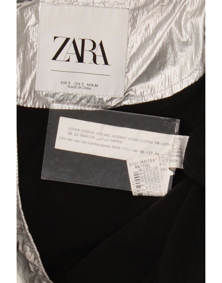 Zara Chaqueta Acolchada Con Capucha Y Gráfico Extragrande Para Mujer EU 38 Small Silver Nylon