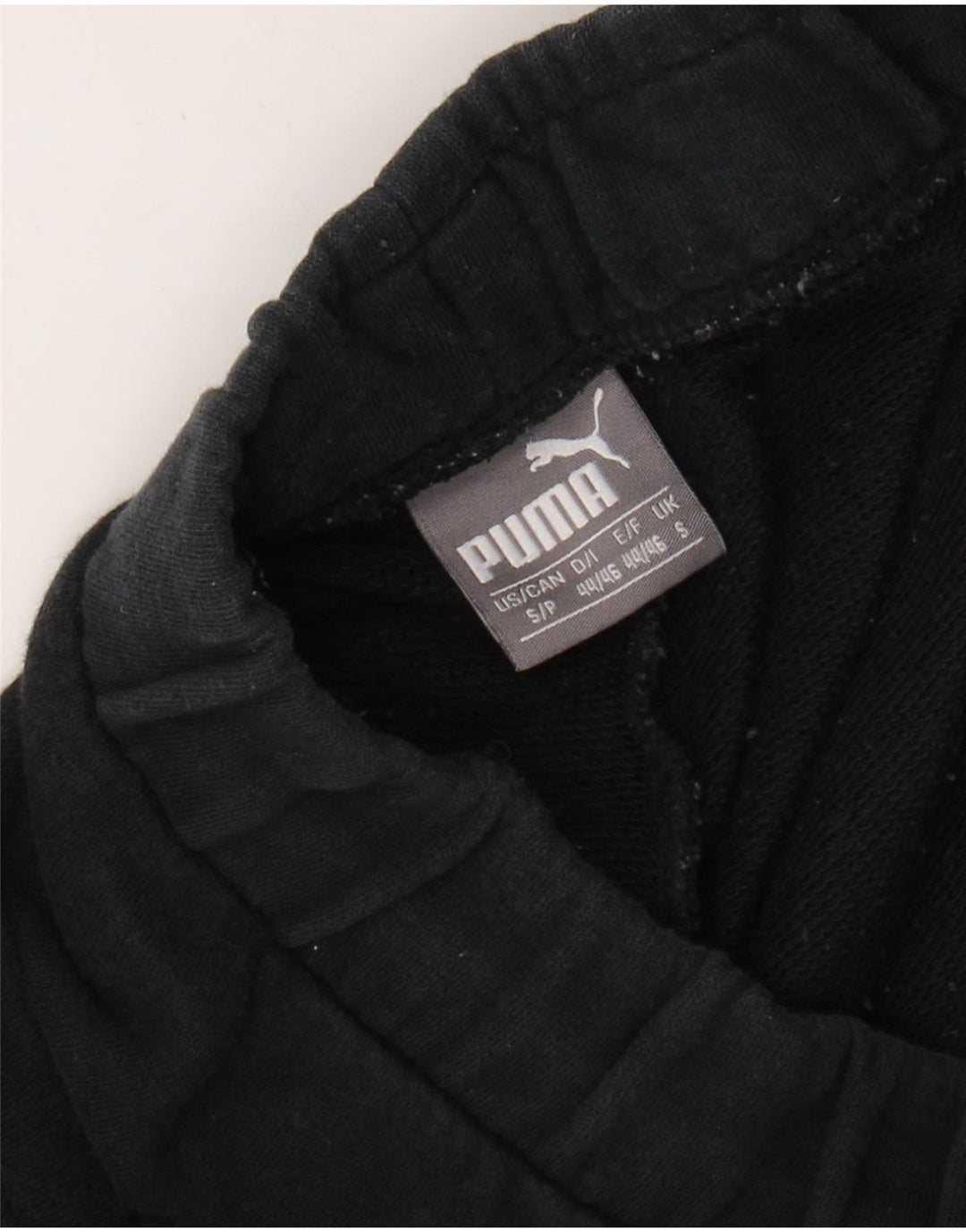 PUMA Shorts deportivos con gráficos para hombre, color negro pequeño, color block