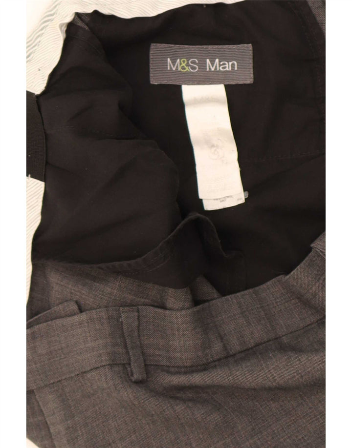 Marks & Spencer Pantalón de traje recto para hombre W38 L27 Poliéster gris