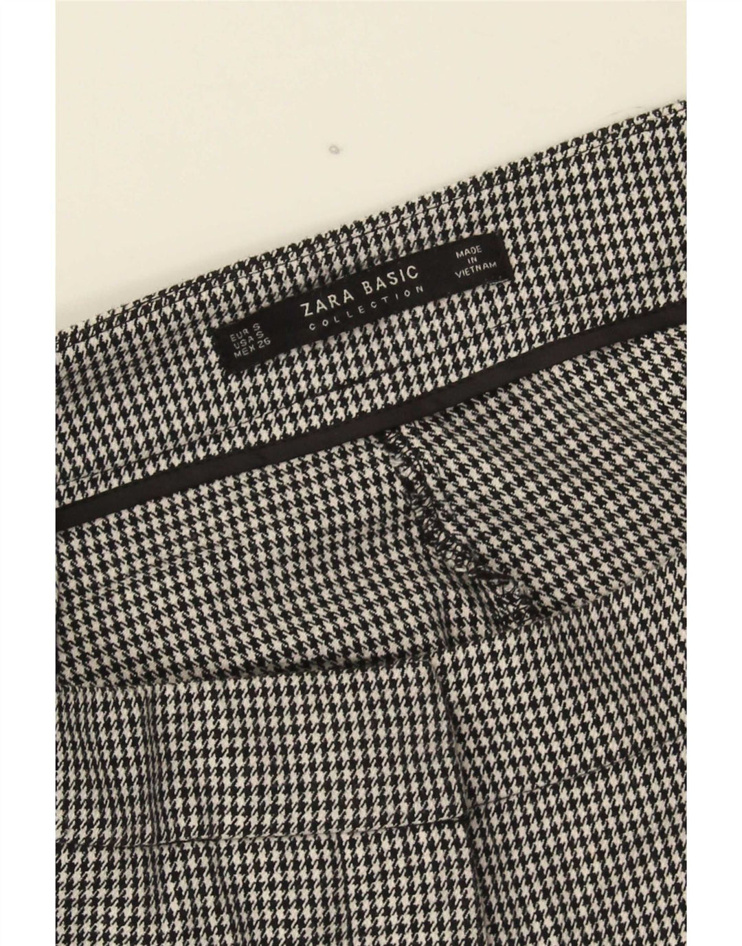 Zara Mujer Pantalones Cortos Delgados Pequeños W26 L26 Pata De Gallo Negro
