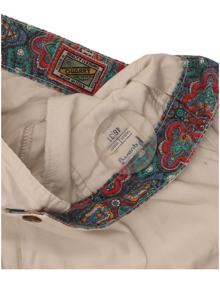 QUARRY Pantalones cortos chinos pegados para hombre W31 Algodón blanco mediano