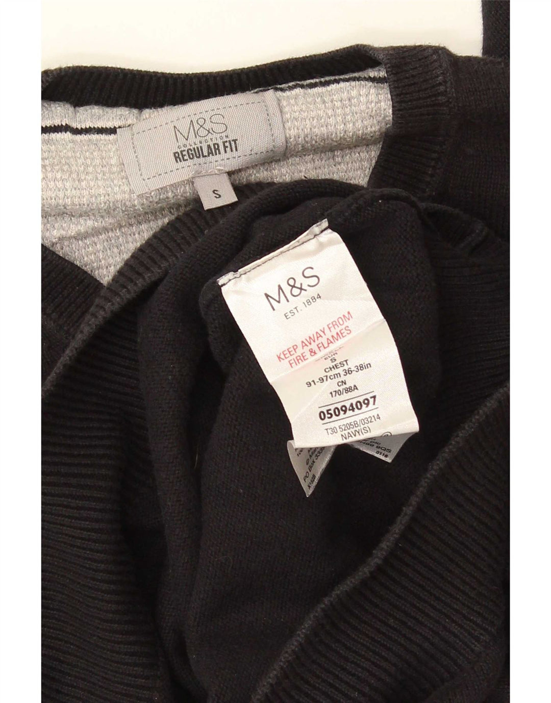 Marks & Spencer Jersey Regular Fit con Cuello en V para Hombre Pequeño Algodón Negro