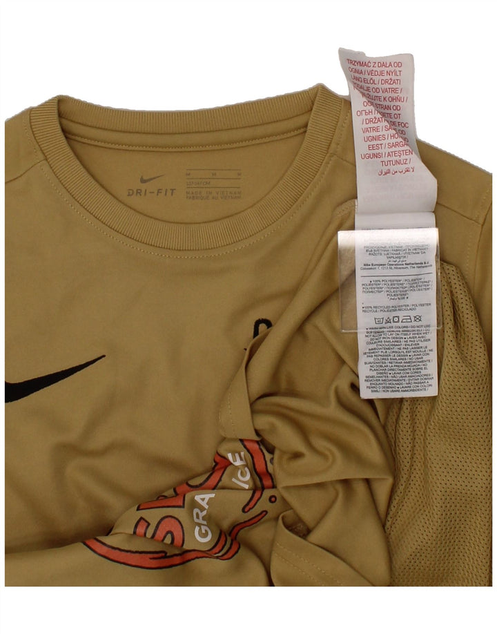 NIKE Boys Dri Fit Graphic T-Shirt Top 10-11 Years Medium Khaki Polyester Vintage Nike and Second-Hand Nike from Messina Hembry 