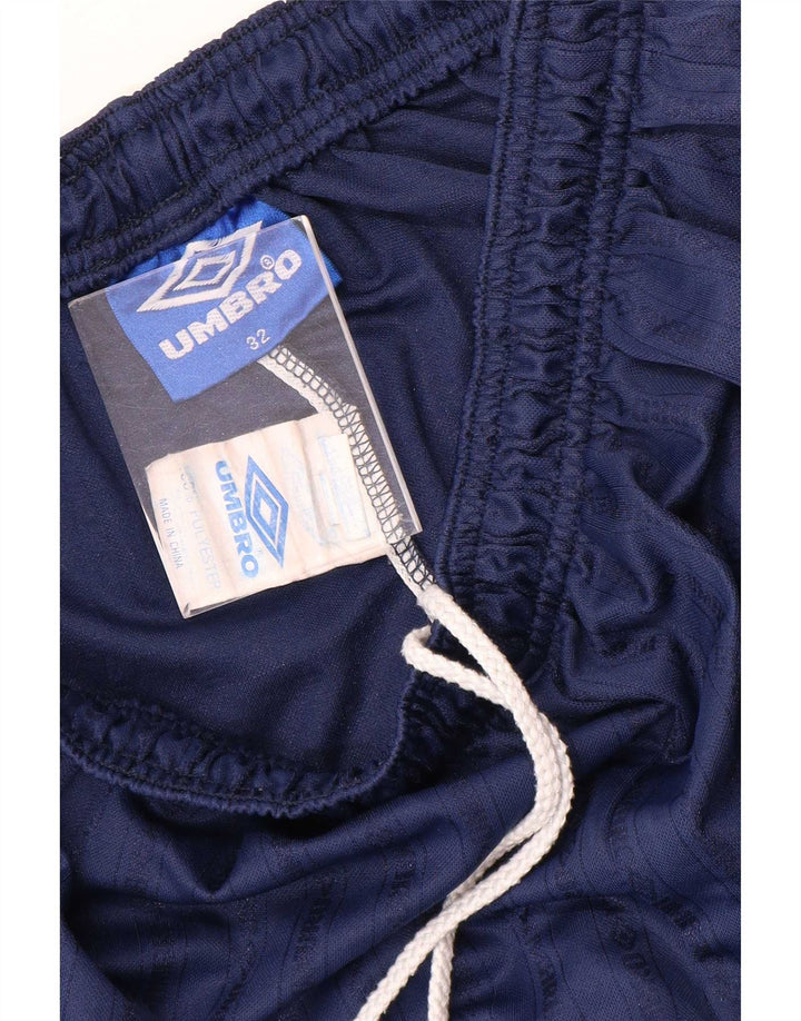 Pantalones cortos deportivos Umbro para hombre Poliéster a rayas azul marino mediano