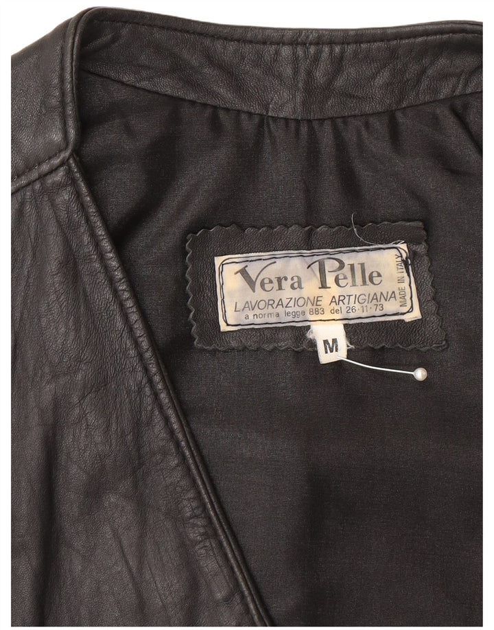 Chaleco vintage para hombre de cuero negro medio