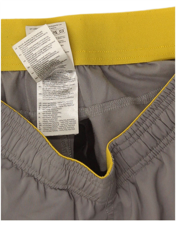 Adidas - Pantalones cortos deportivos para hombre, poliéster color block, pequeño, gris