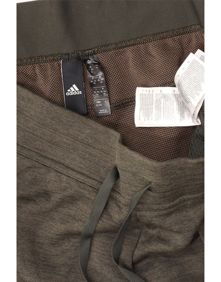 Pantalón de Chándal ADIDAS Mujer UK 20/22 XL Caqui Moteado
