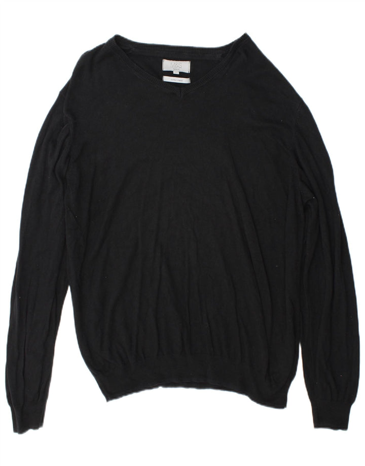 Marks & Spencer Jersey de corte regular con cuello en V para hombre, talla grande, algodón negro