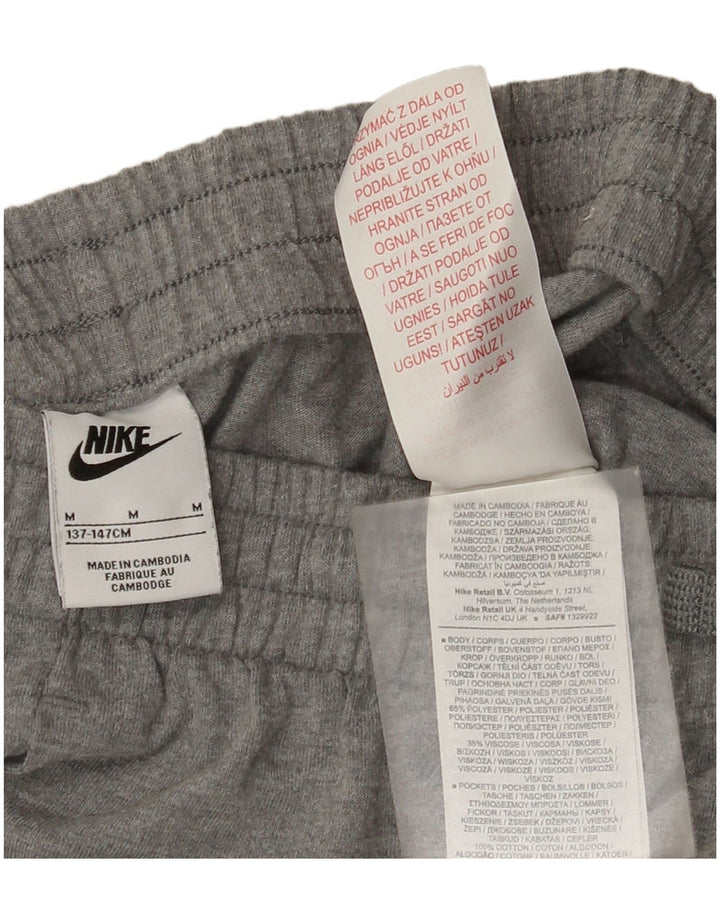 Nike Pantalones cortos deportivos para niños 10-11 años Gris medio Poliéster