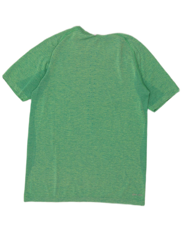 Camiseta Nike Dri Fit para hombre con rayas verdes medianas