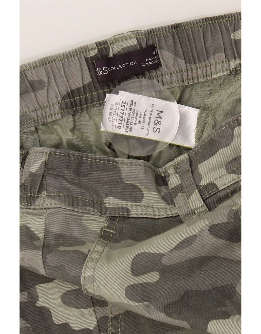 Marks & Spencer Pantalones cortos cargo de cintura alta para mujer UK 12 Medium W30 Caqui