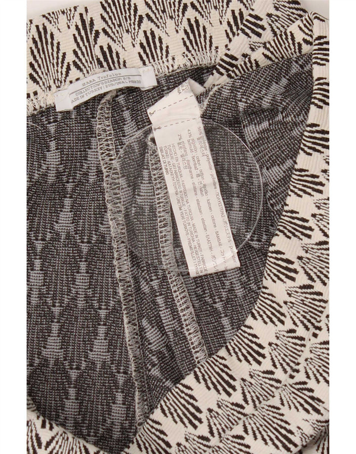 Zara Mujer Pantalones Cortos Con Estampado Abstracto Grande W30 Poliéster Blanco