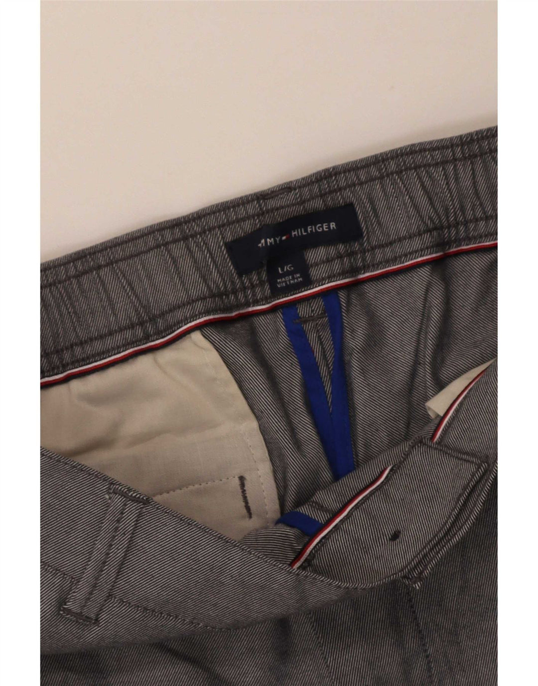 Tommy Hilfiger Pantalones cortos chinos para hombre grande W34 gris