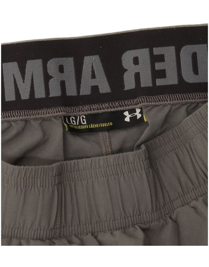 Under Armour Pantalones cortos deportivos con gráficos para hombre, talla grande, gris