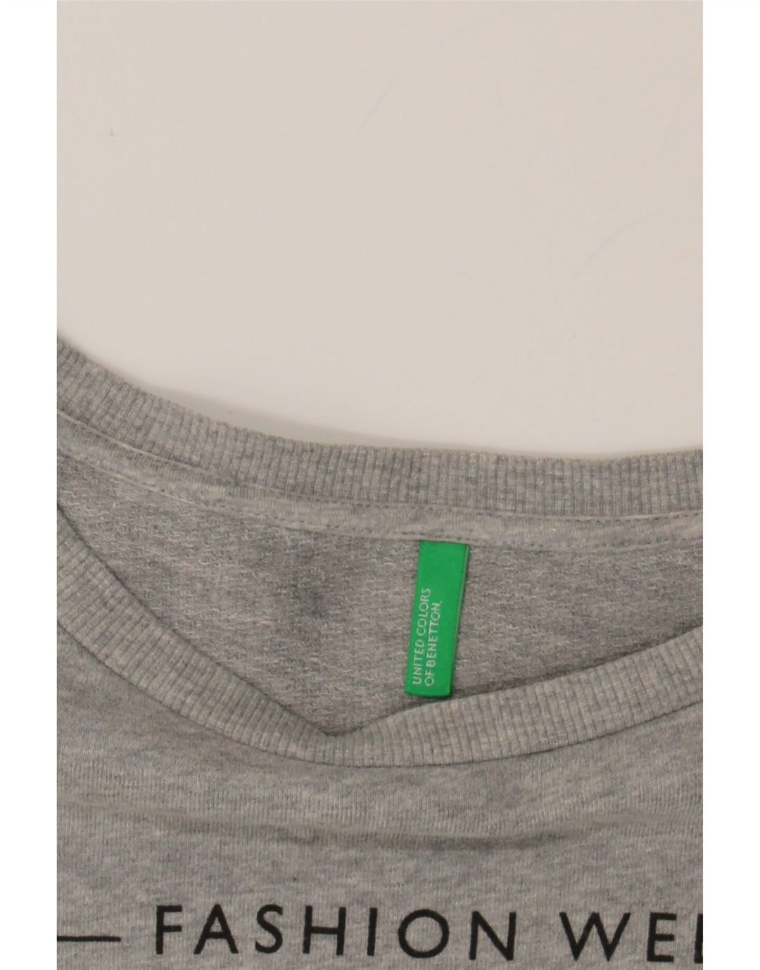 BENETTON Womens Longline Graphic Sweatshirt Jumper UK 14 Medium Grey Vintage Benetton and Second-Hand Benetton from Messina Hembry 