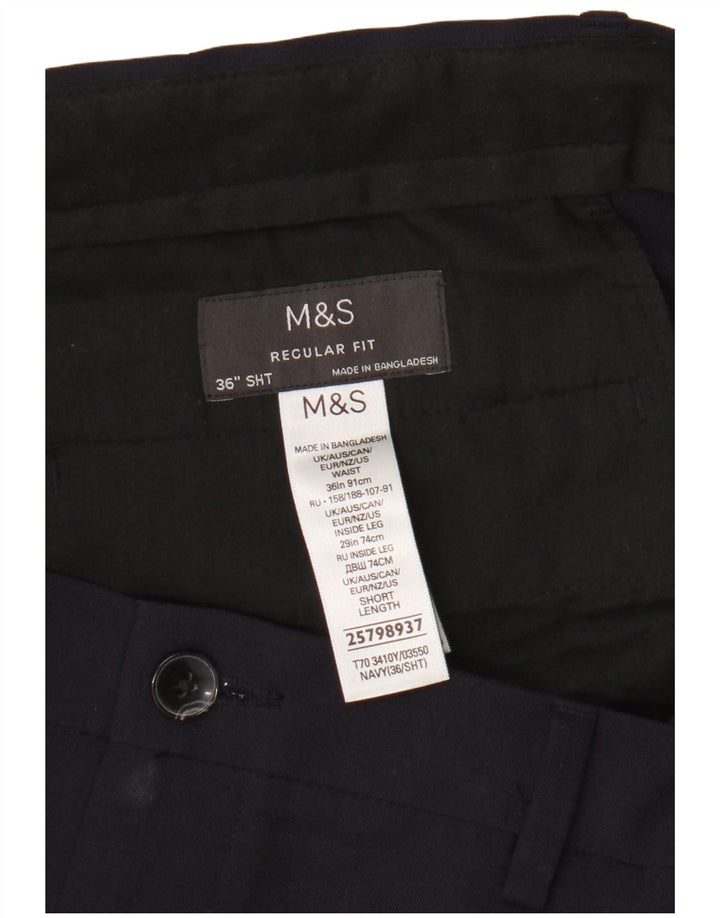 Marks & Spencer Pantalón chino de corte regular para hombre W36 L29 Poliéster azul marino