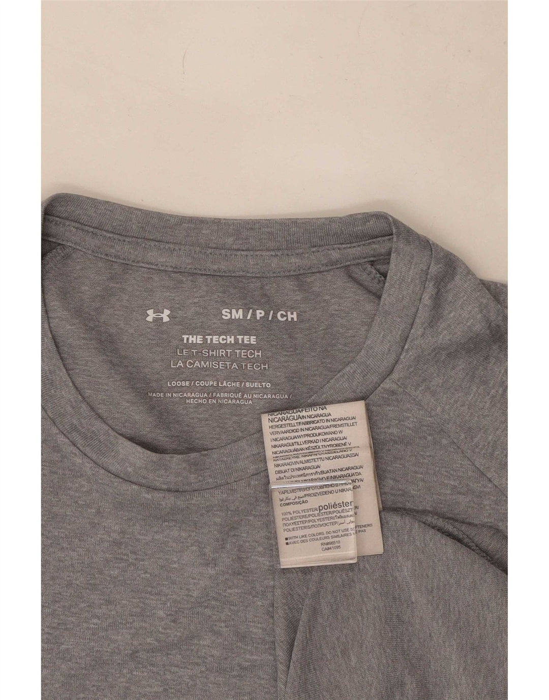 Camiseta Under Armour Hombre Top Small Gris Poliéster