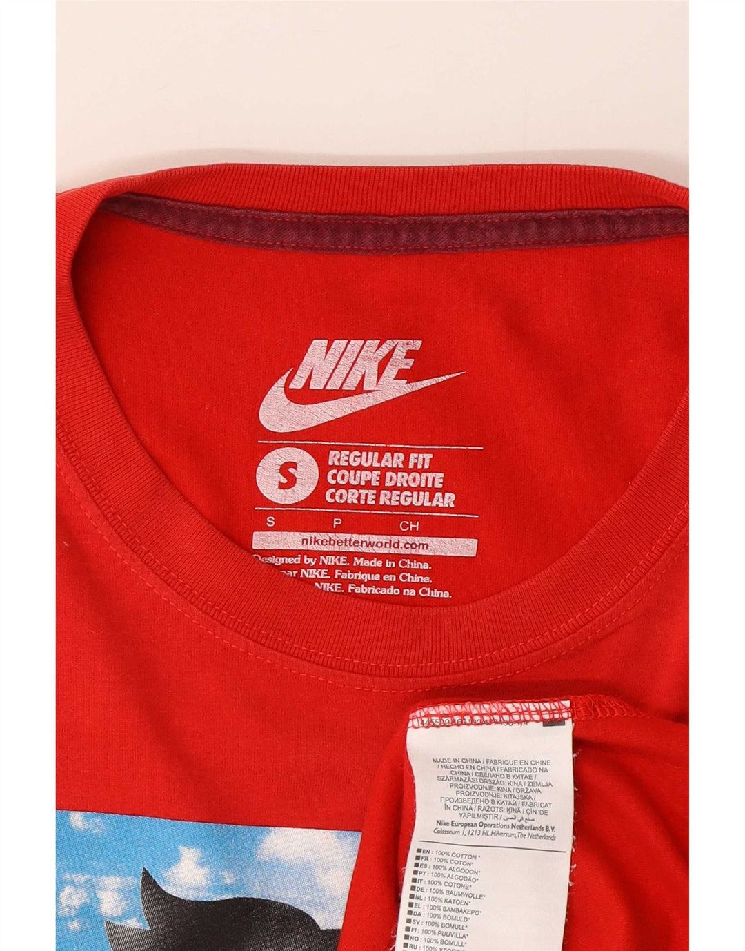 Nike Camiseta con gráfico de ajuste regular para hombre, talla pequeña, algodón rojo