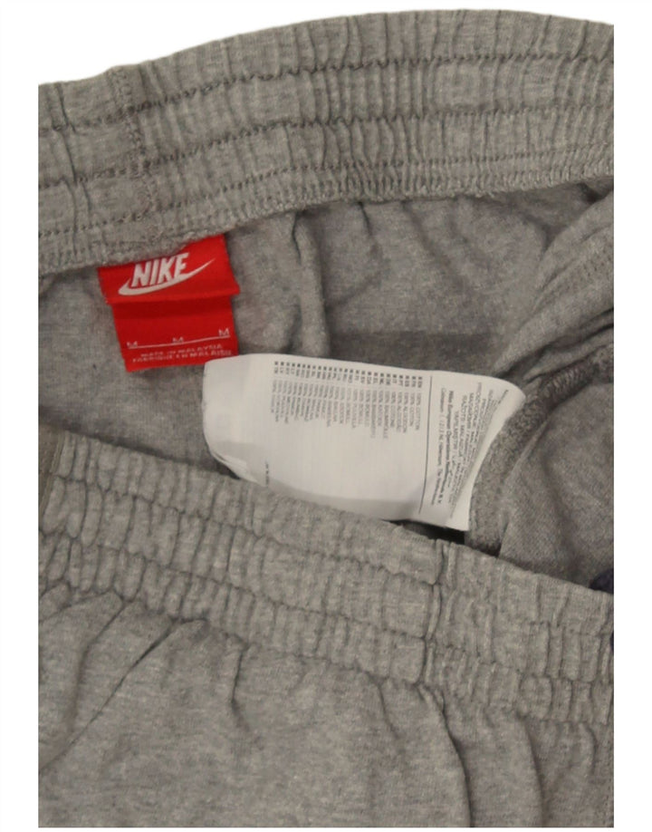 Pantalones cortos deportivos Nike para hombre de algodón gris medio