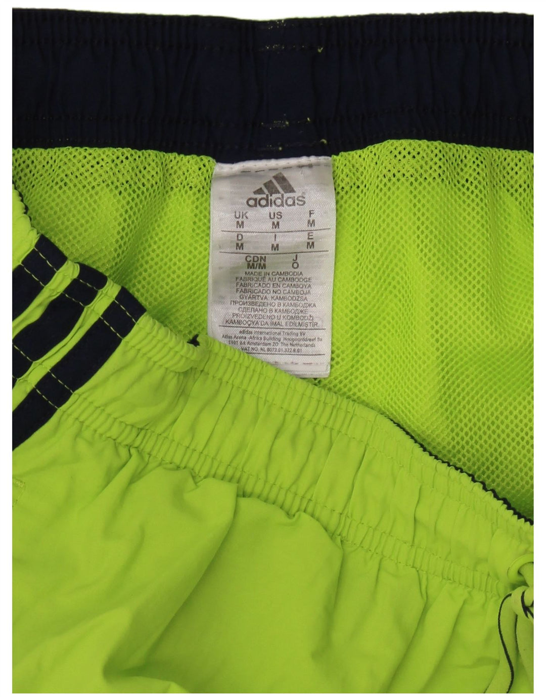 Pantalones cortos deportivos ADIDAS para hombre de nailon verde medio