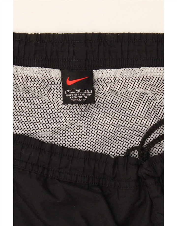 NIKE Mens Sport Shorts XL  Black Colourblock Polyester Vintage Nike and Second-Hand Nike from Messina Hembry 