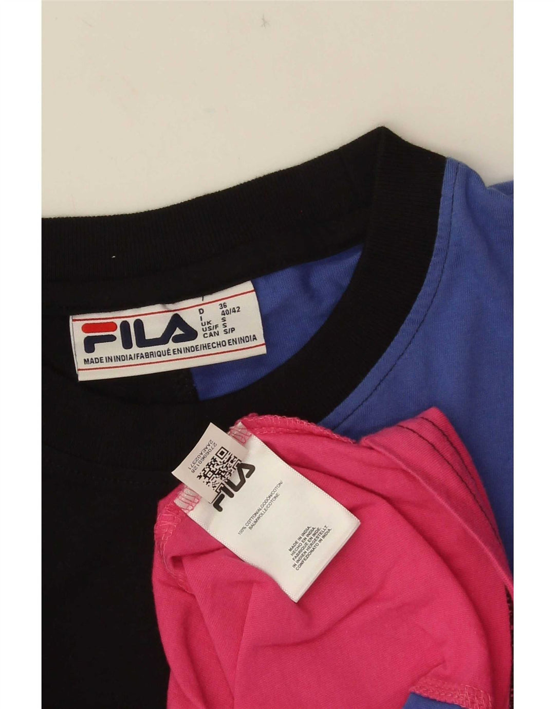 Fila Camiseta gráfica para hombre Top pequeño de algodón con bloques de color multicolor