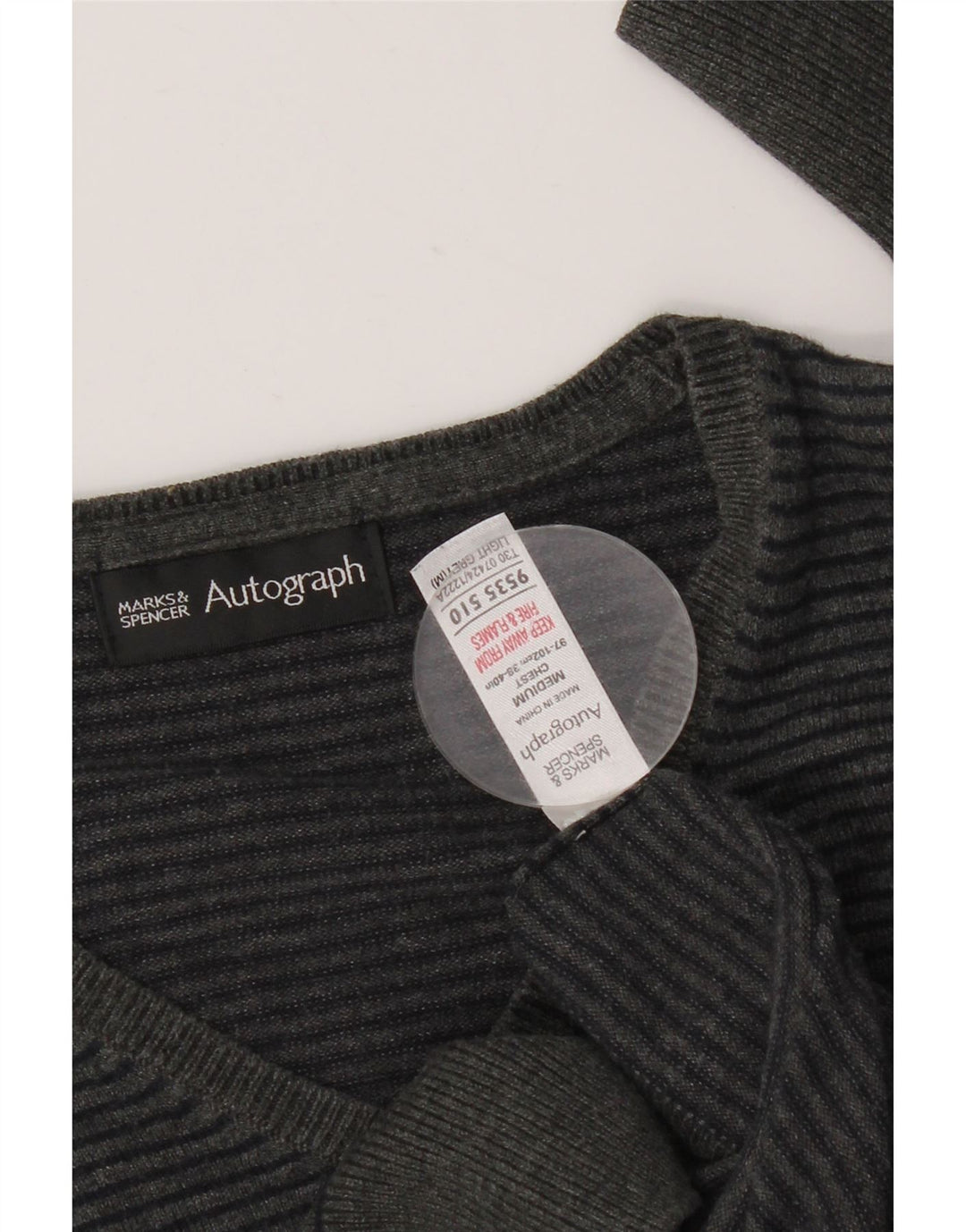MARKS & SPENCER Suéter tipo jersey con cuello en V y autógrafo para hombre gris medio a rayas