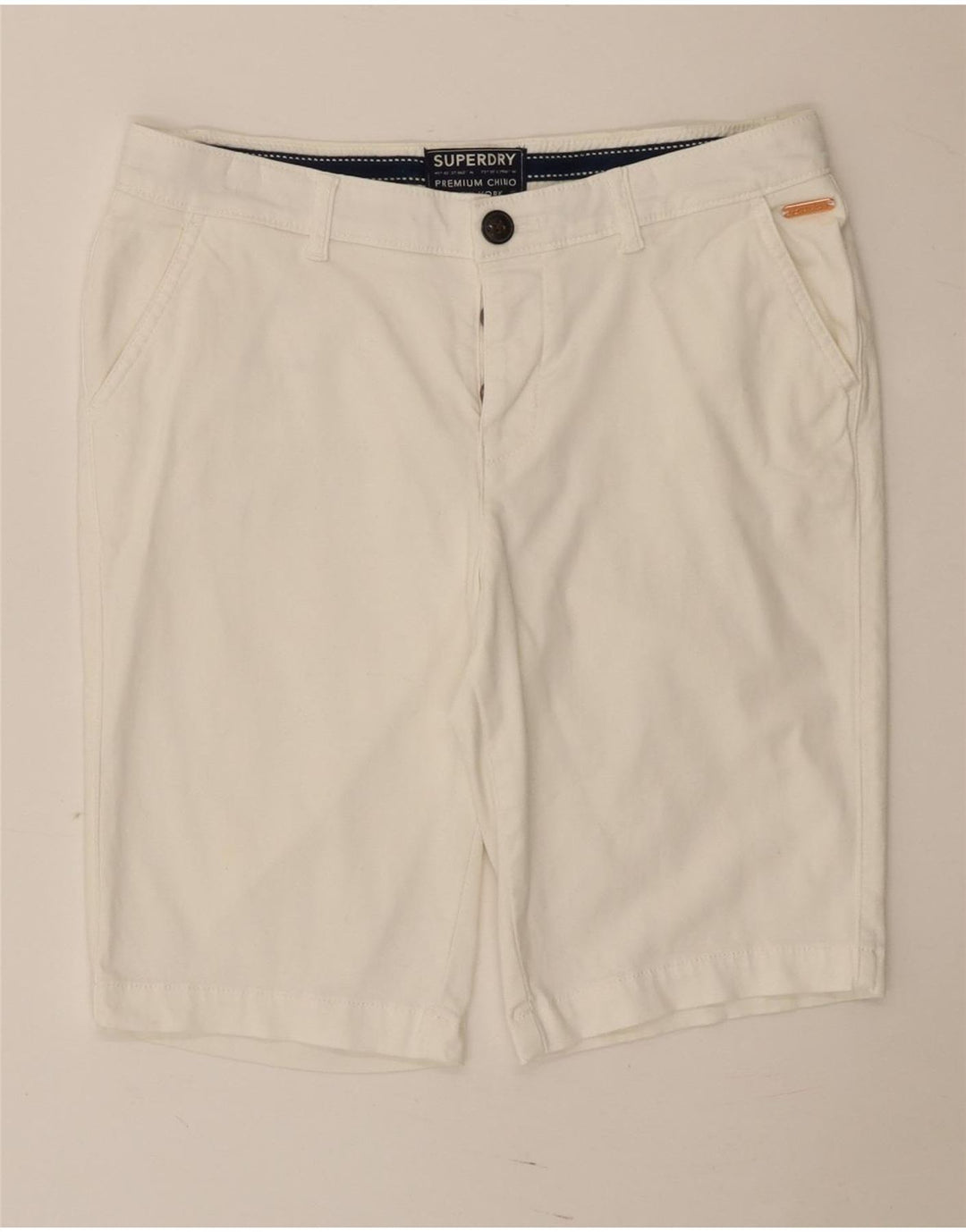 Superdry Pantalones cortos chinos regulares para mujer UK 10 Small W30 Blanco