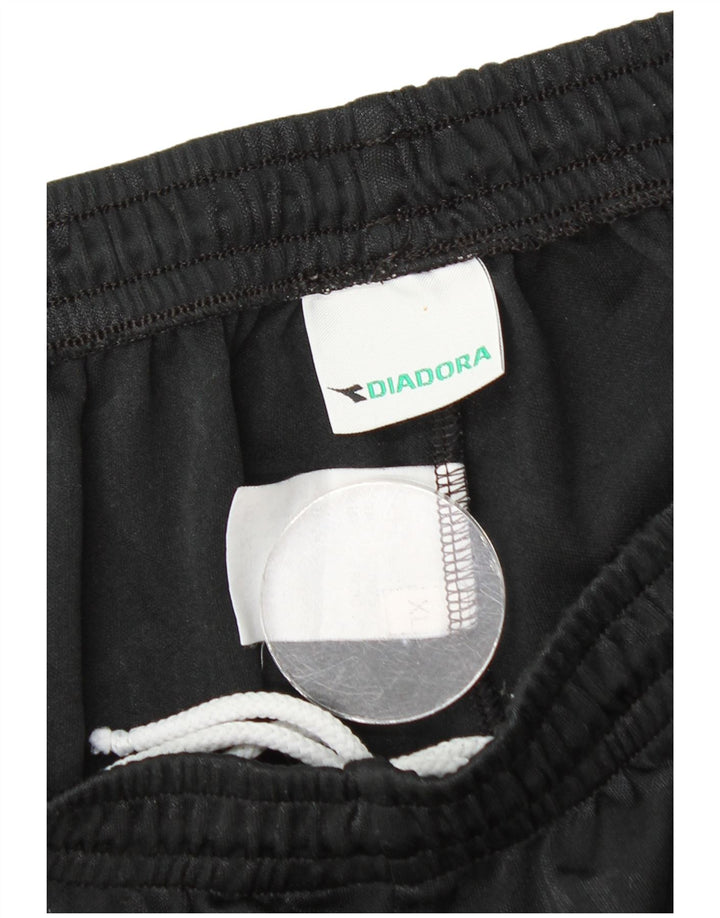 Diadora Pantalón Corto Deportivo Hombre XL Negro Geométrico