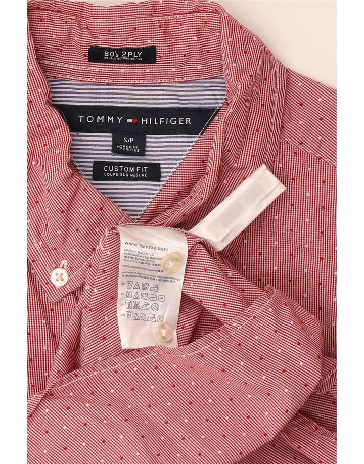 Camisa Tommy Hilfiger de corte personalizado para hombre de algodón con lunares rojos pequeños