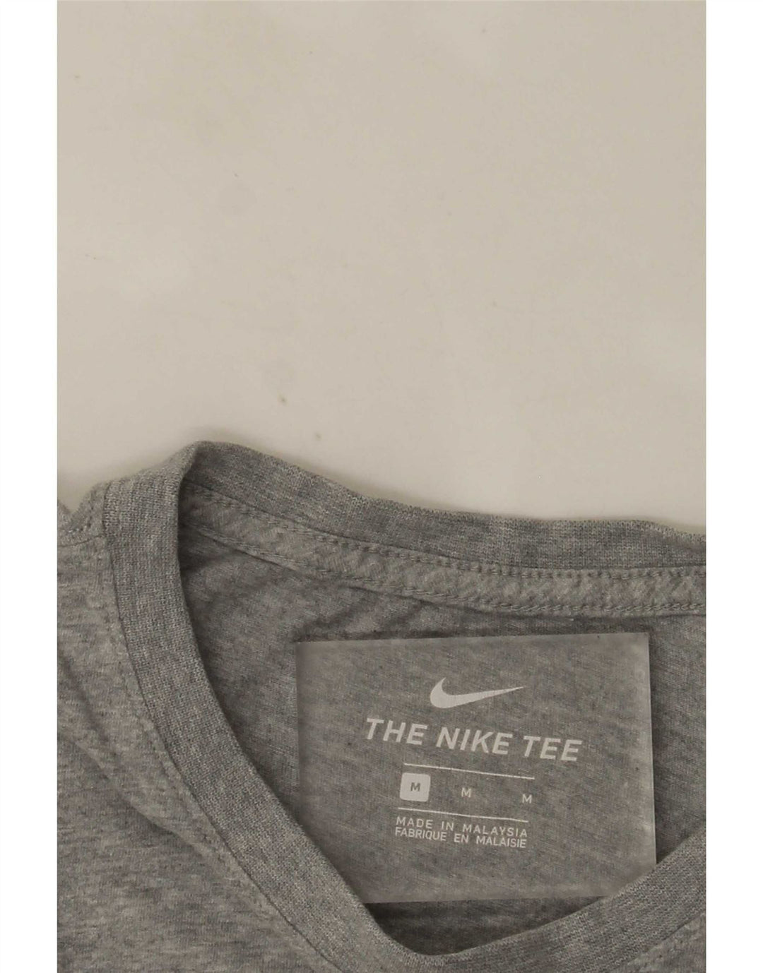 Camiseta Nike Hombre Graphic Top Gris Medio