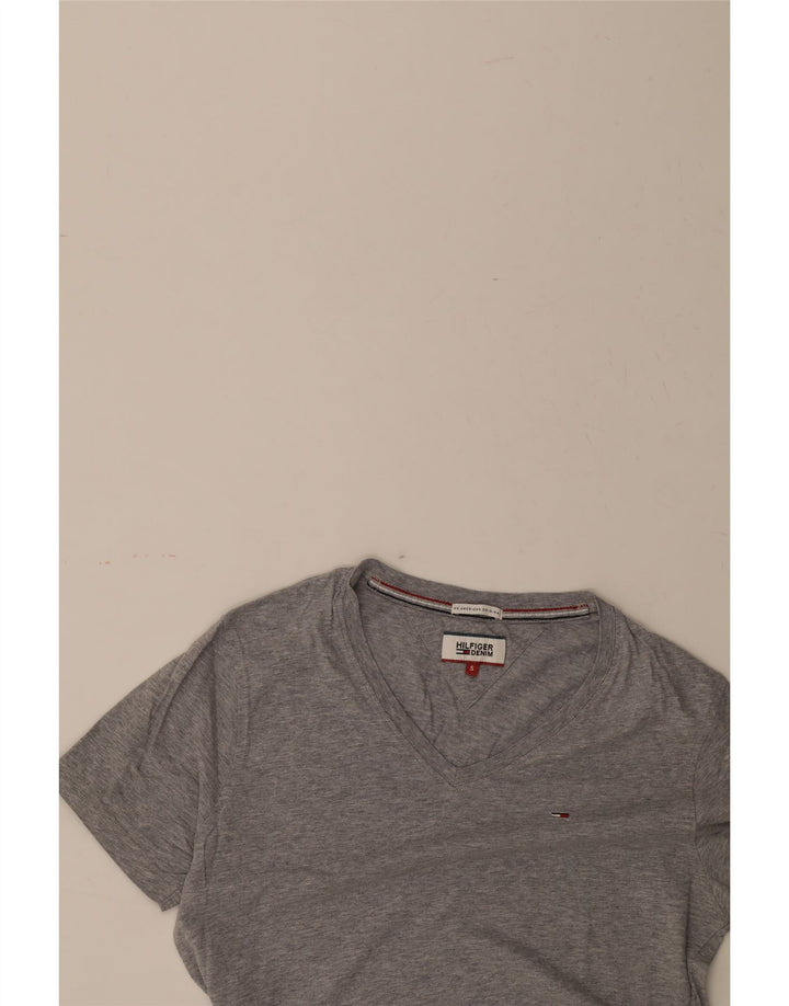 TOMMY HILFIGER Mens T-Shirt Top Small Grey Cotton Vintage Tommy Hilfiger and Second-Hand Tommy Hilfiger from Messina Hembry 