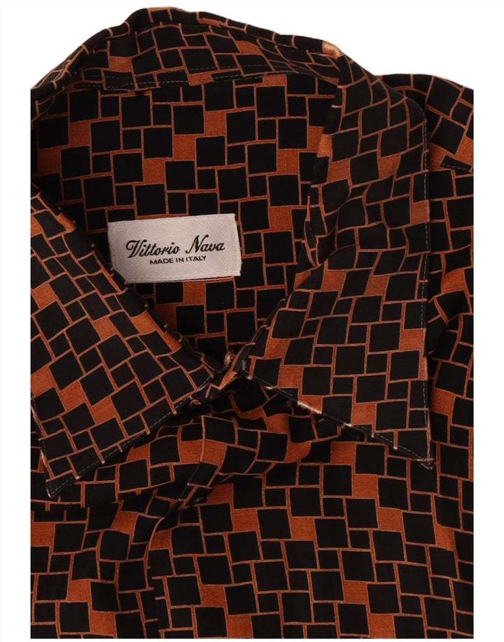Vintage hombres camisa de manga corta grande marrón geométrico