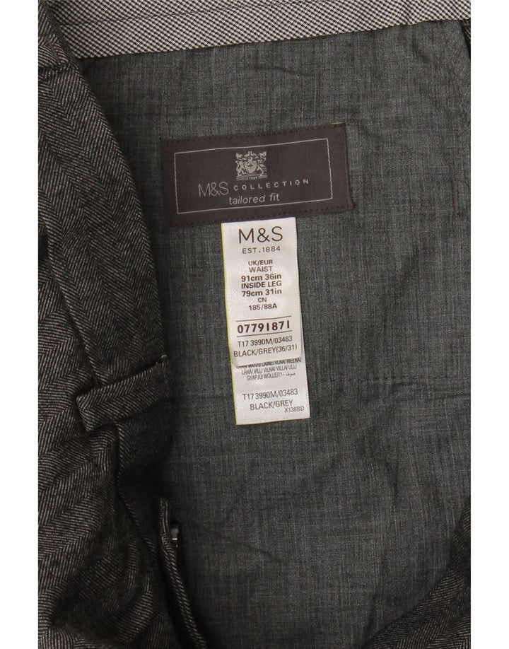 Marks & Spencer Pantalón de traje entallado para hombre W36 L31 Gris en espiga