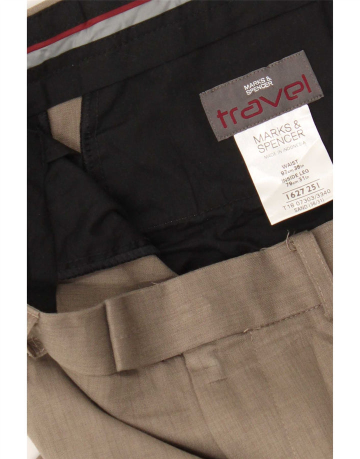 Marks & Spencer Pantalón de traje recto para hombre W38 L31 Poliéster beige