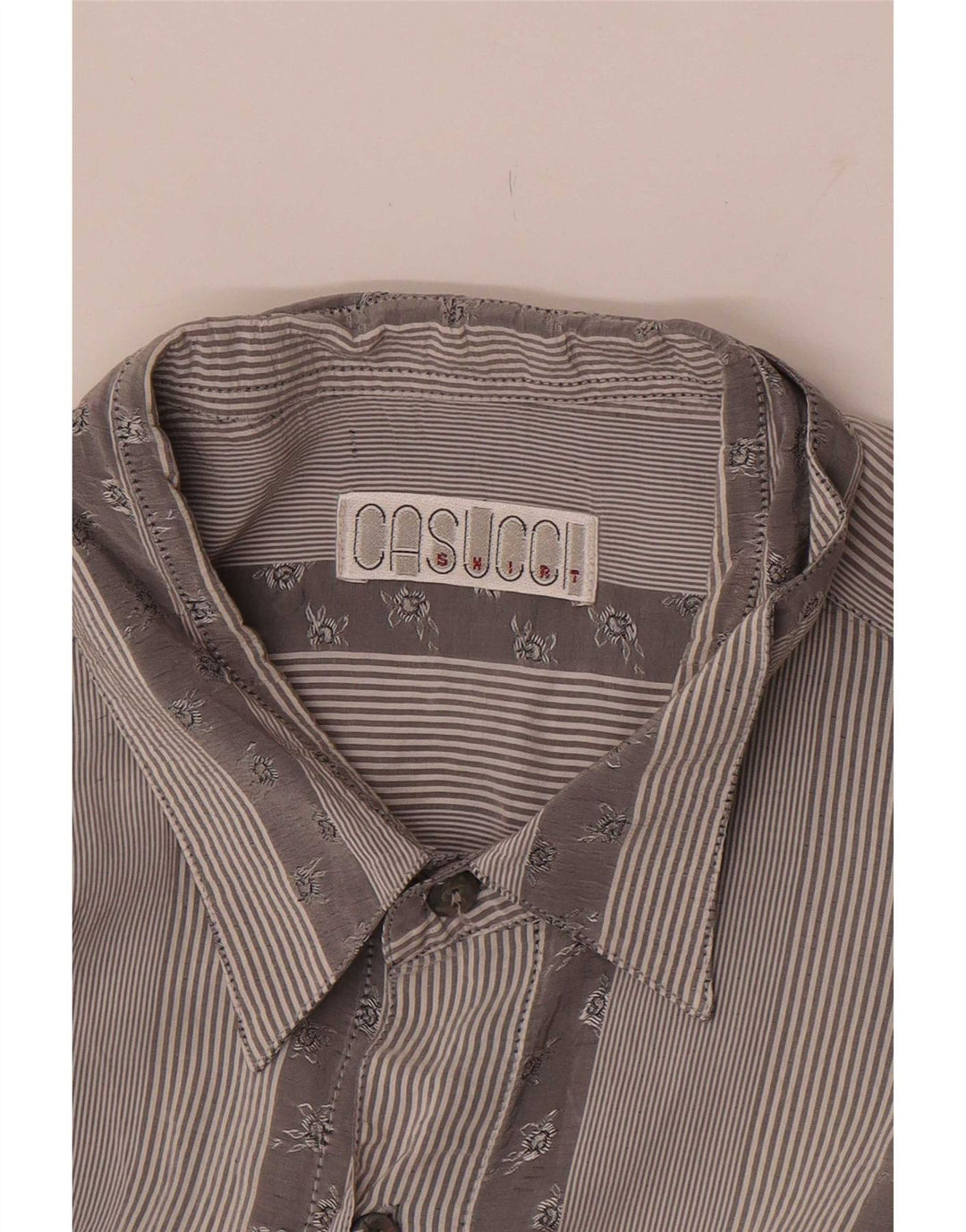 Casucci Camisa para hombre grande gris a rayas