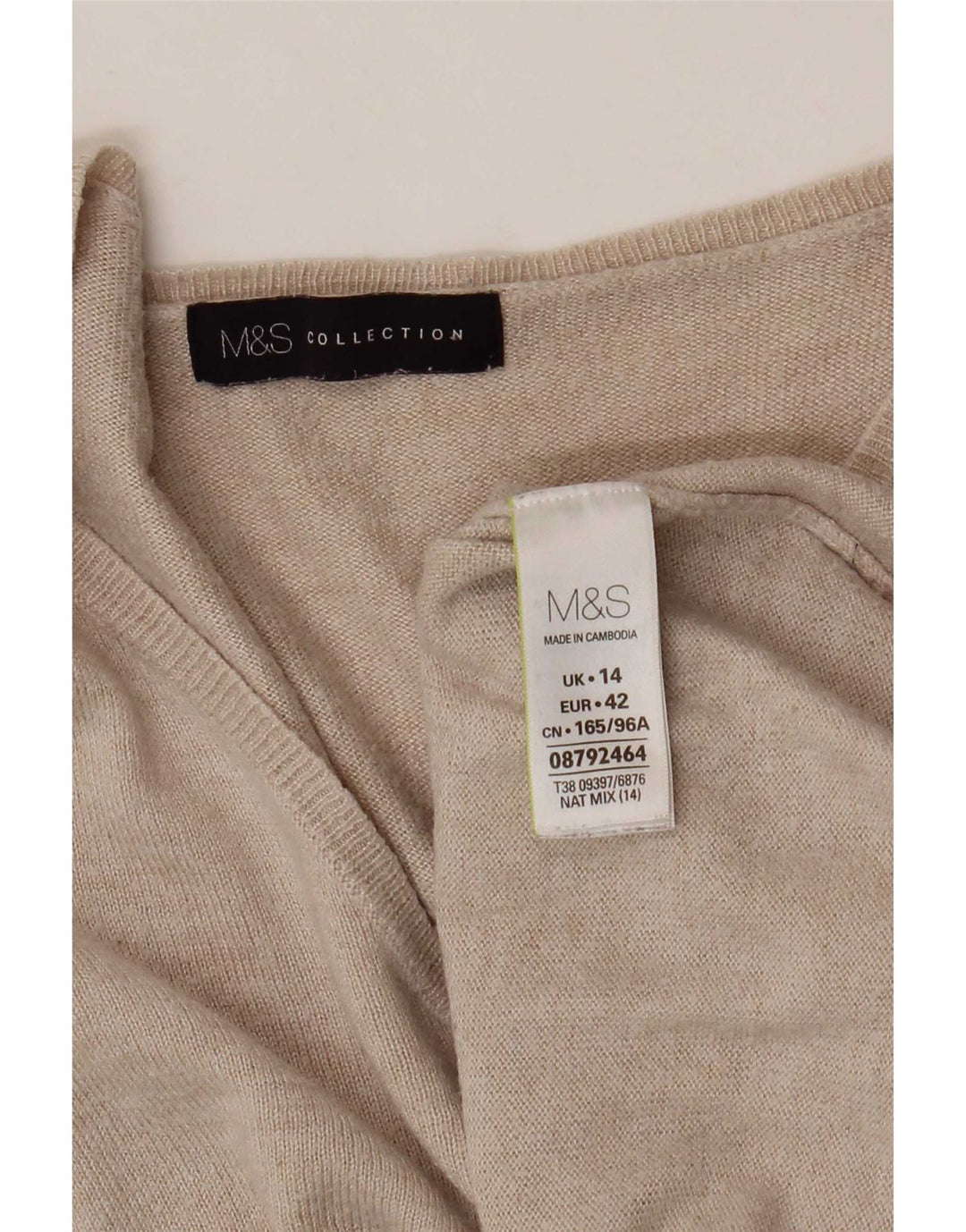 Marks & Spencer Jersey extragrande con cuello en V para mujer, talla 40, color beige