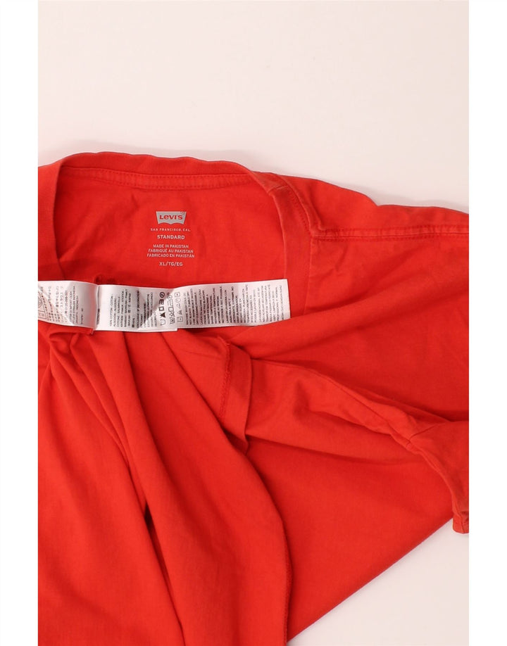LEVI'S Mens Standard T-Shirt Top XL Red Cotton Vintage Levi's and Second-Hand Levi's from Messina Hembry 