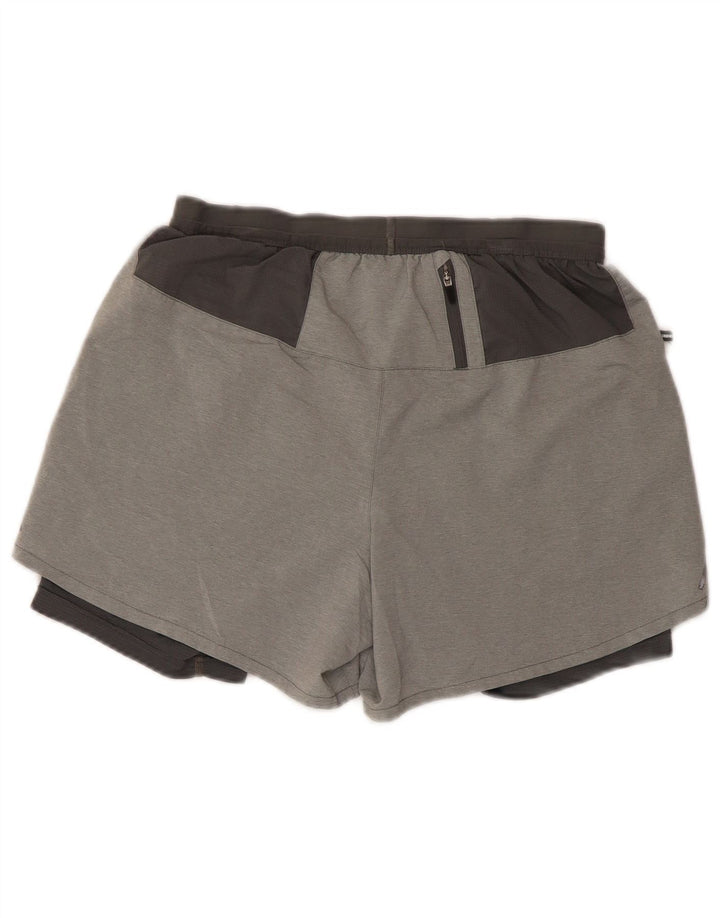 Pantalones cortos deportivos Nike Dri Fit para hombre gris medio