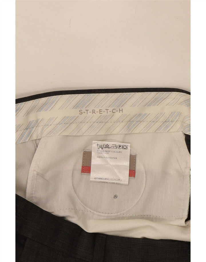 Marks & Spencer Pantalón de traje elástico con pinzas para hombre W36 L31 Poliéster gris