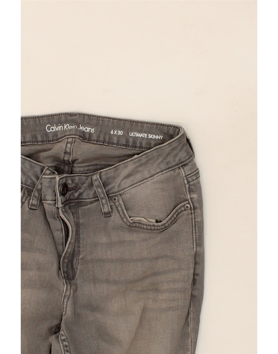 CALVIN KLEIN Womens Ultimate Skinny Jeans W30 L30  Grey Vintage Calvin Klein and Second-Hand Calvin Klein from Messina Hembry 