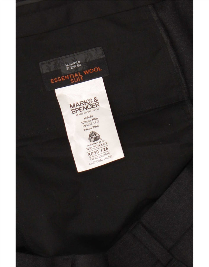 Marks & Spencer Pantalón chino con pinzas para hombre W40 L29 Lana gris