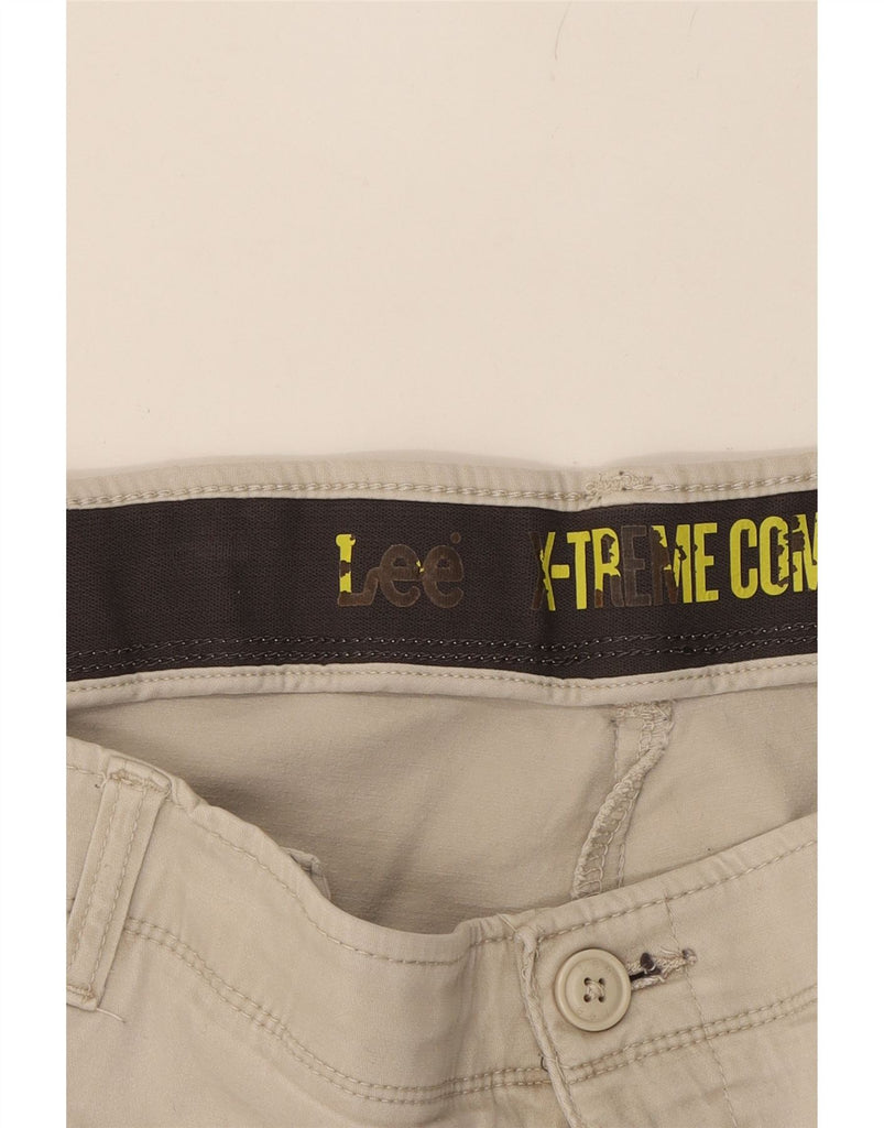 LEE Mens X-treme Comfort Chino Shorts W45 2XL Beige Vintage Lee and Second-Hand Lee from Messina Hembry 